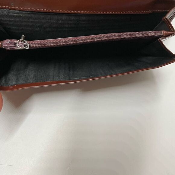 Authentic GUCCI Patent Leather Bifold Long Wallet Brown - Picture 11 of 15